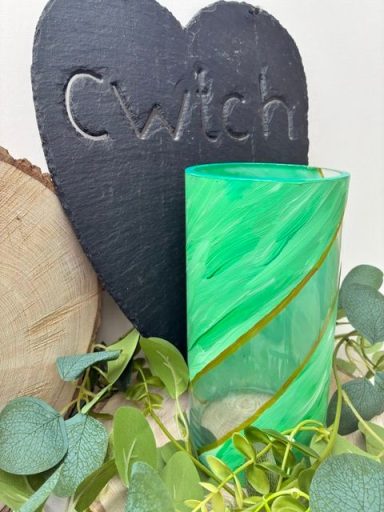 Gloyw - green
